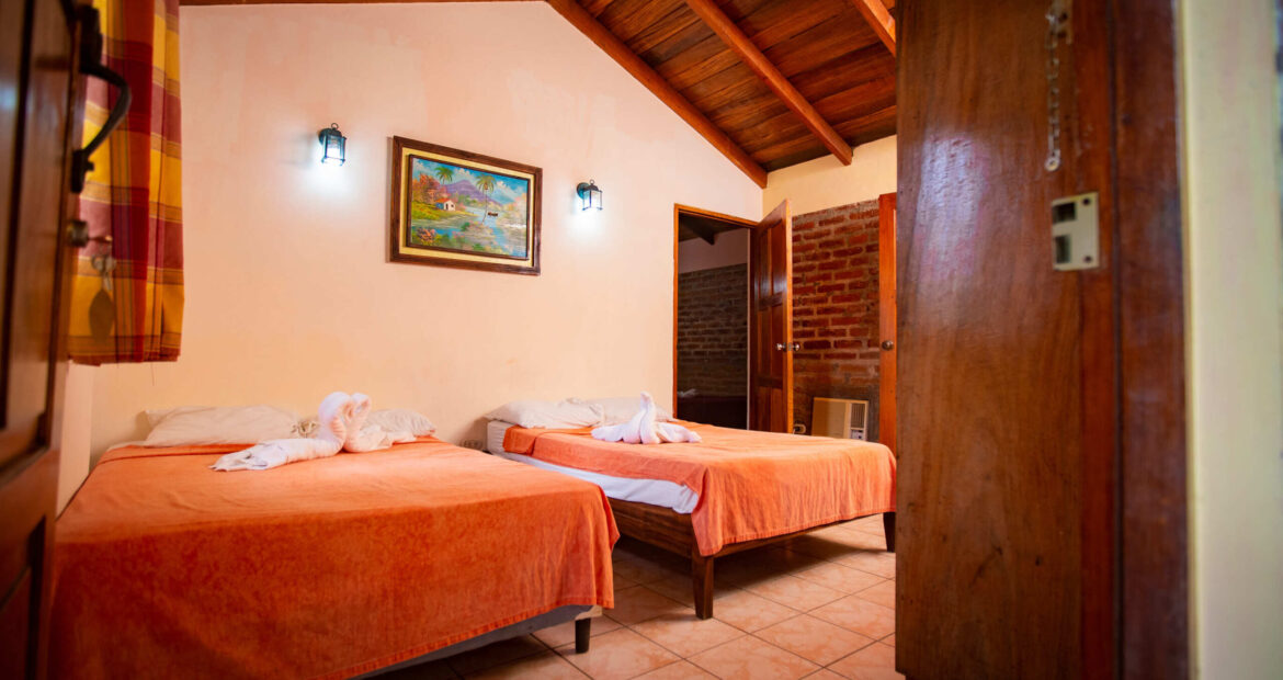 Velez Beach Hotel Familiy Room 01 Velez Beach Hotel Familiy Room 01